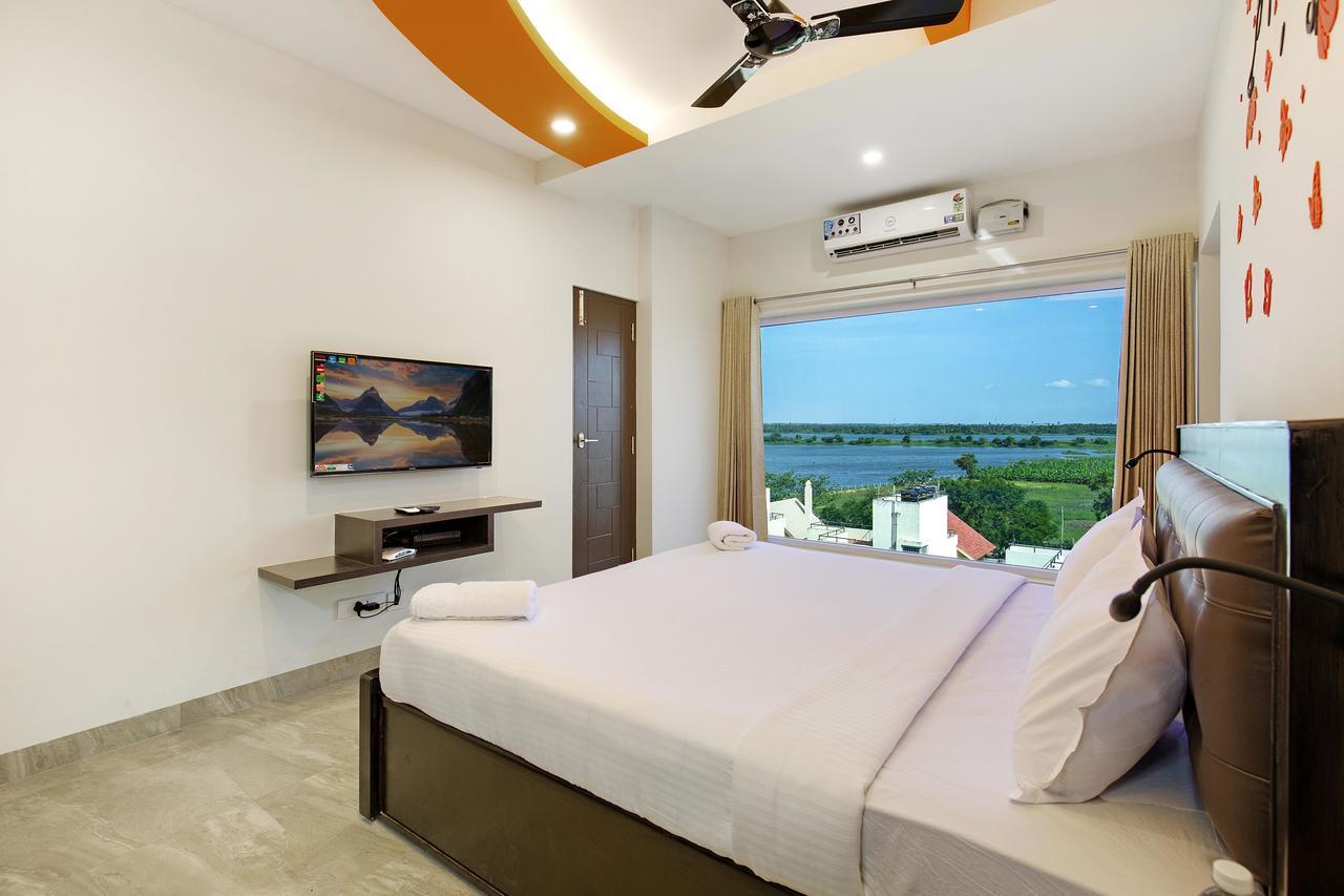Crystal Lake Suites Coimbatore Dış mekan fotoğraf