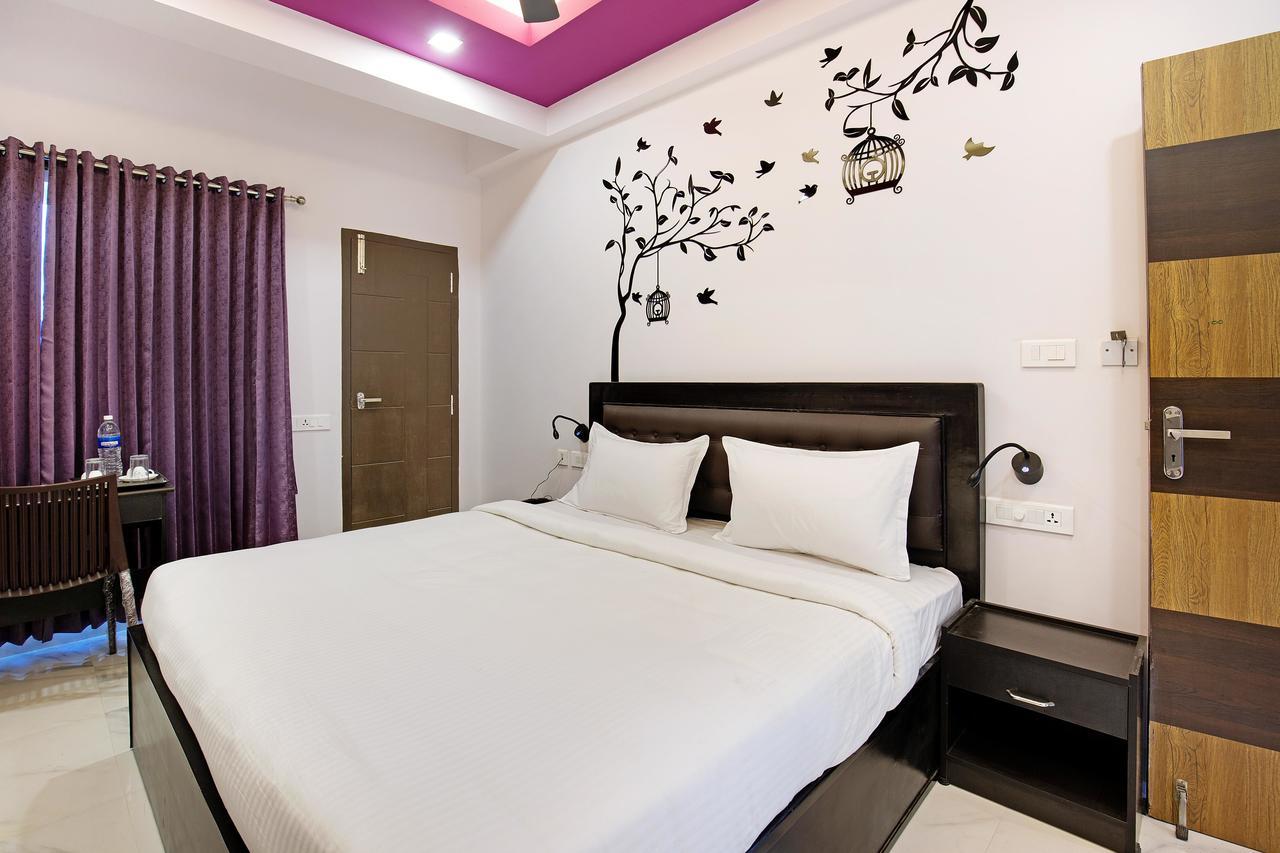 Crystal Lake Suites Coimbatore Dış mekan fotoğraf