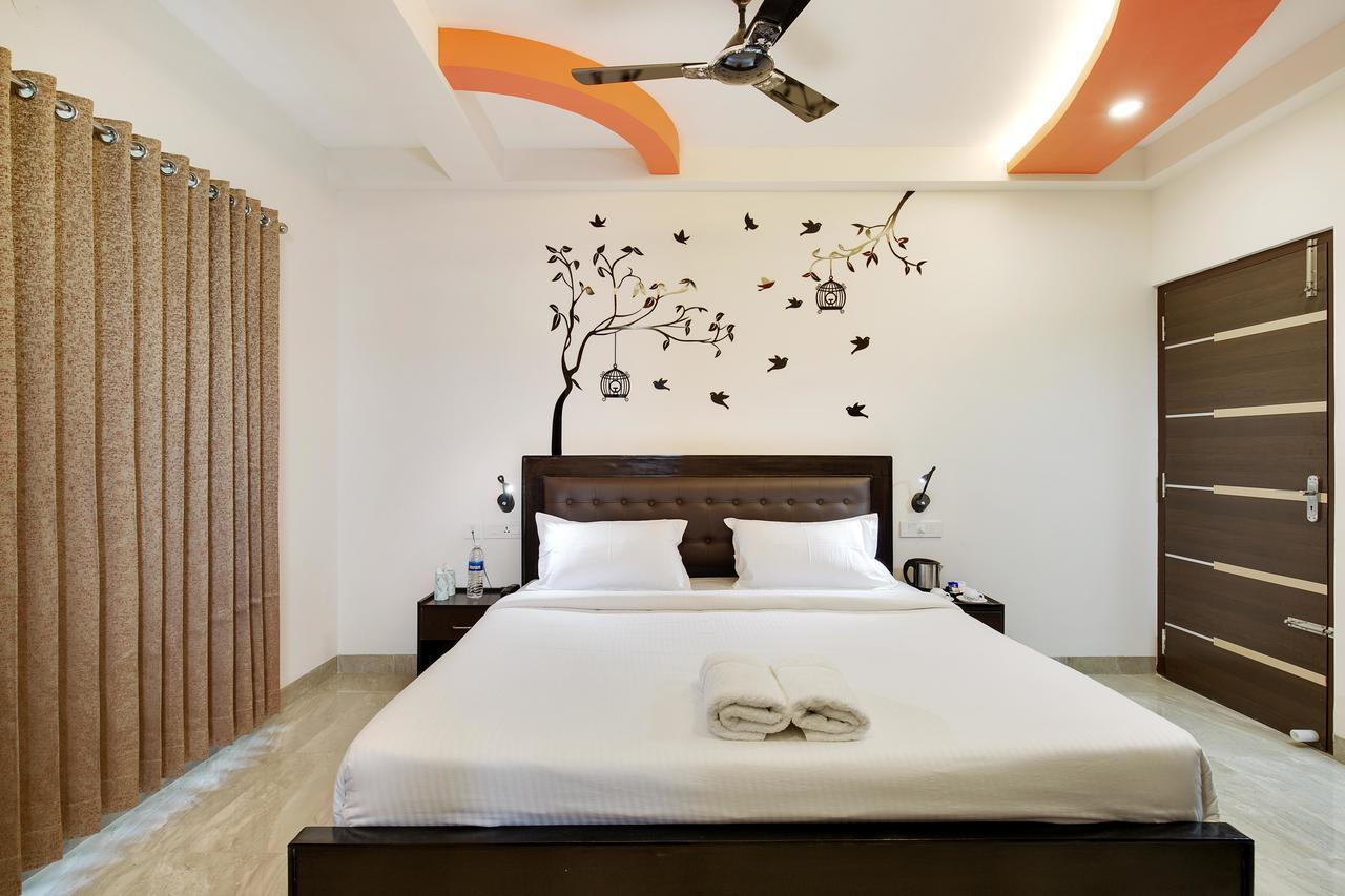 Crystal Lake Suites Coimbatore Dış mekan fotoğraf